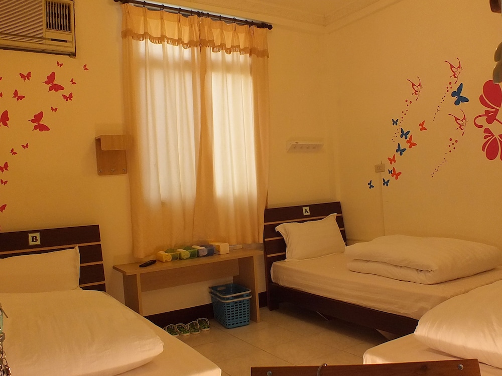Single Flight Backpackers