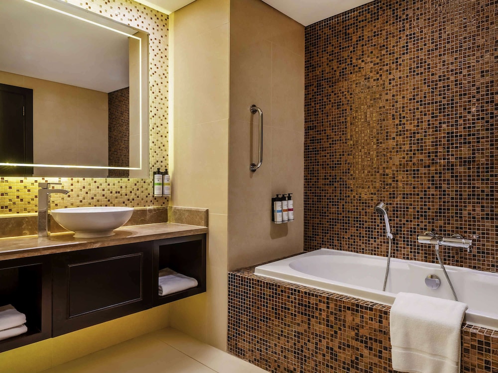 Pullman Resort Al Marjan Island
