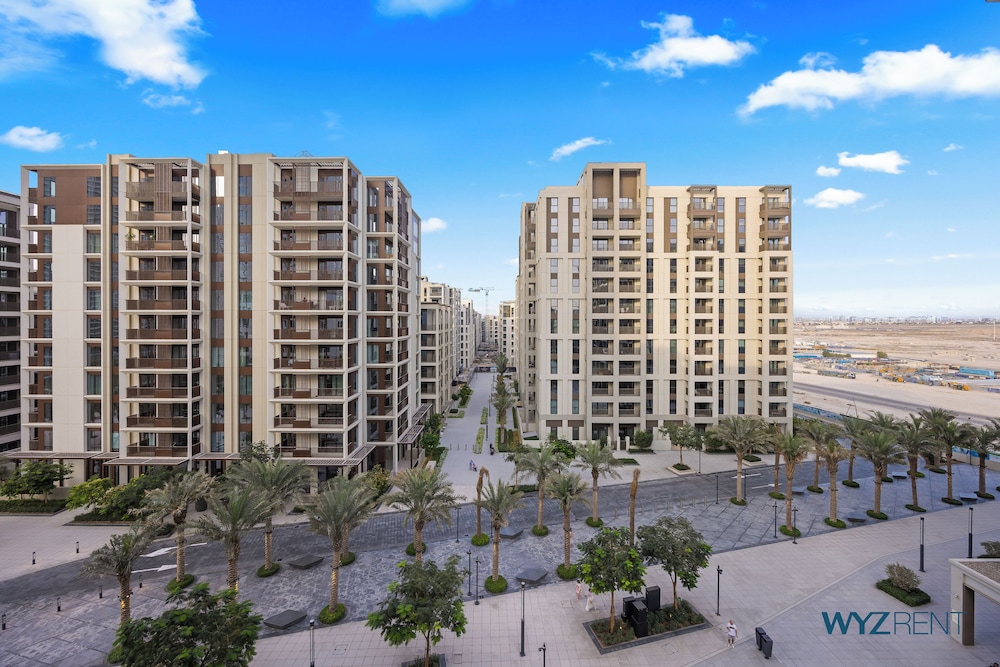 Urban Glam 1 BR in Surf 2-Creek Beach