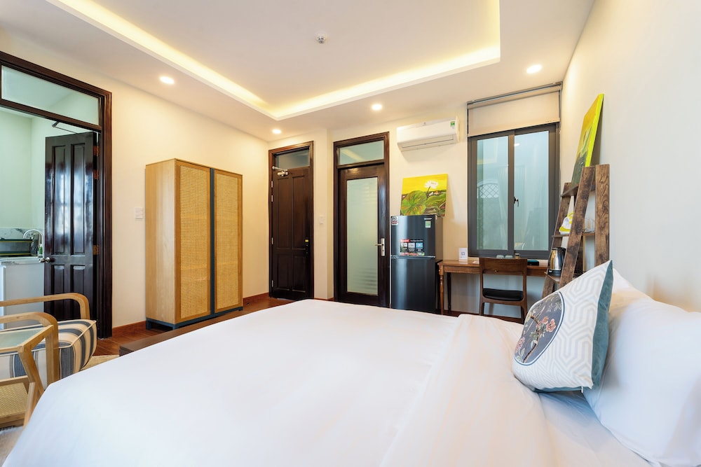Nguyen Le Home