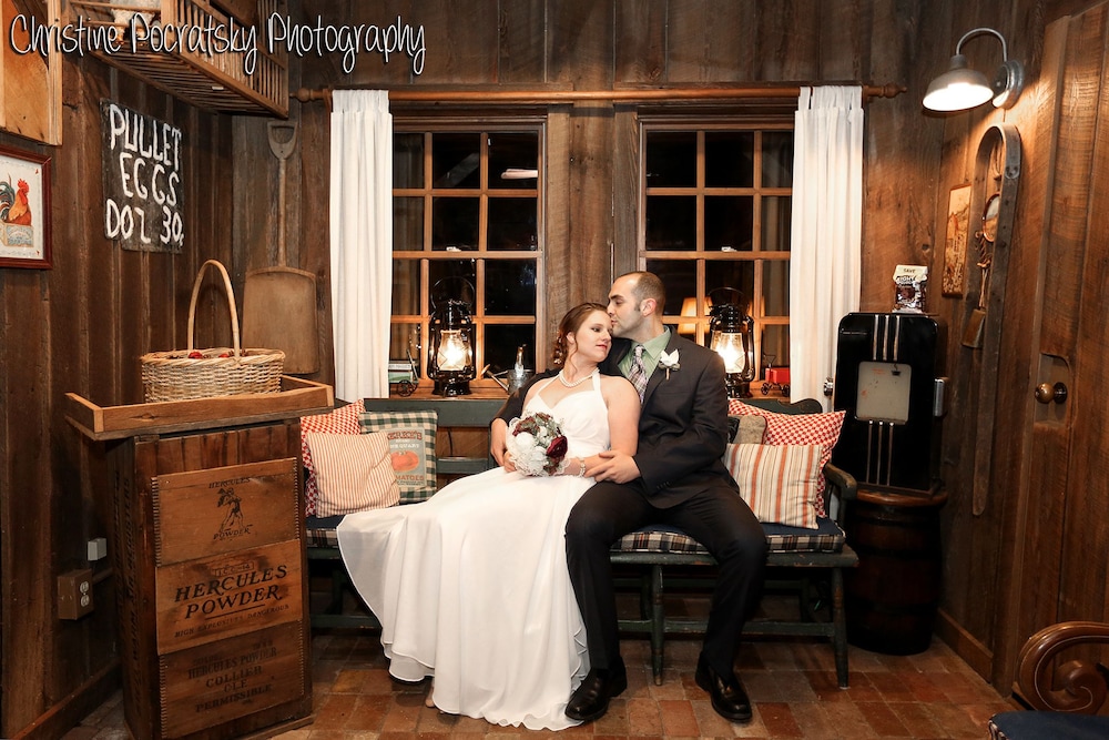 Deer Creek Winery at Watson Estate