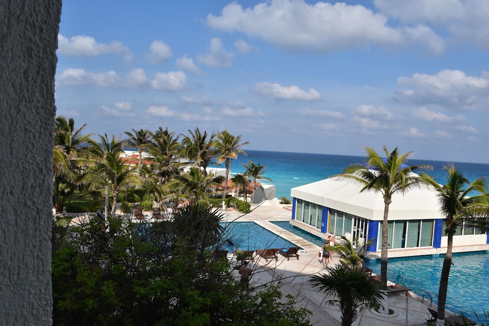 Solymar Condo by Casago
