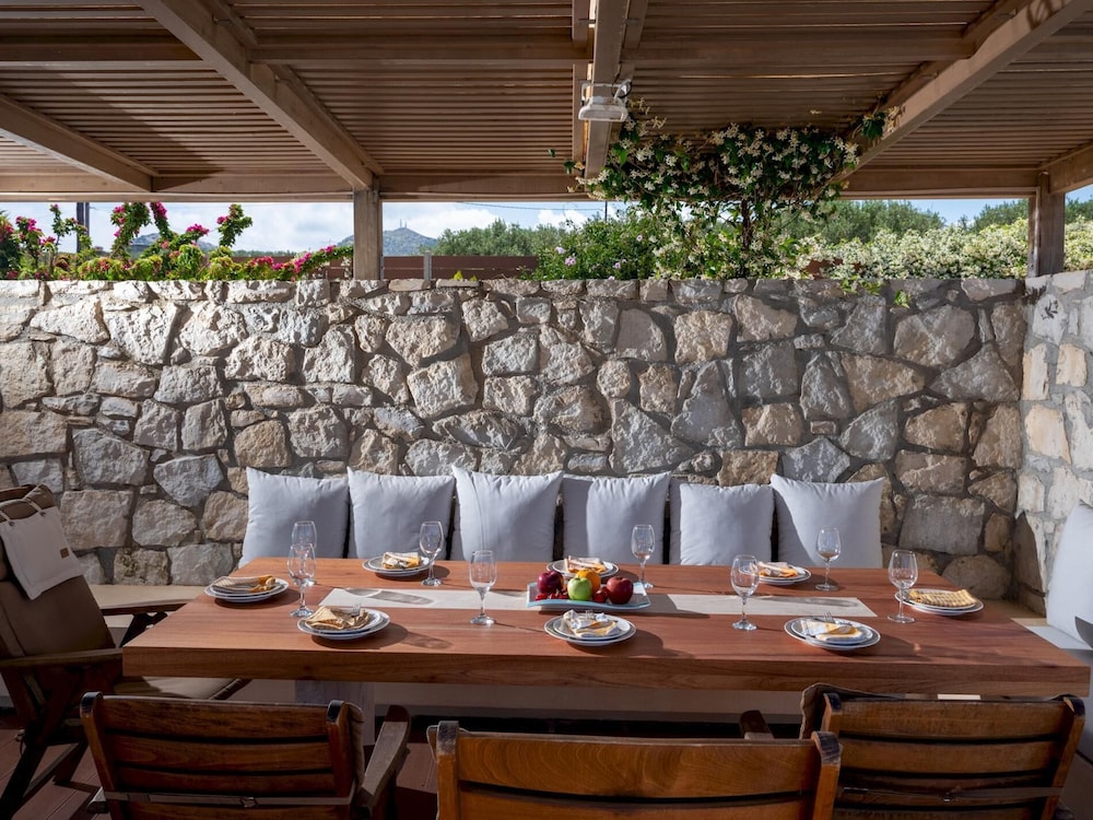 Luxury Villa Hara With Private Pool