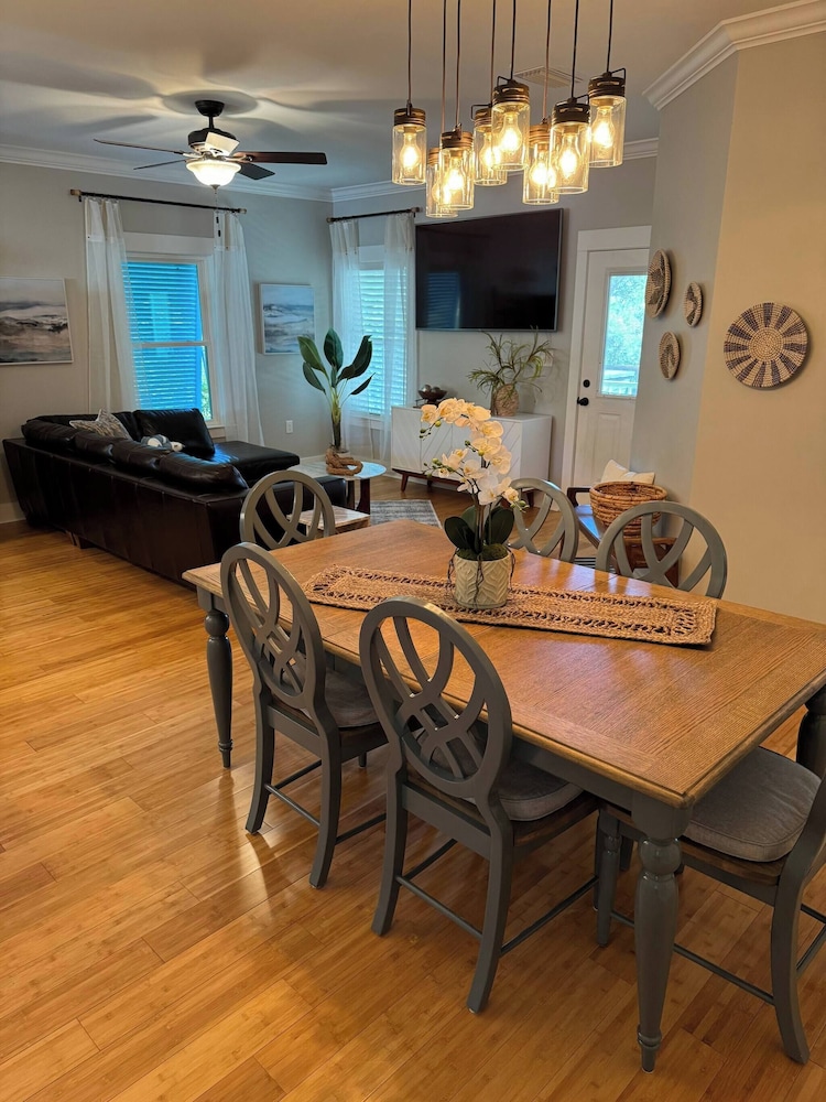 4005 Rookery 3 Sea Story With 2 Pools Beach Access and Lots of Beach Amenities