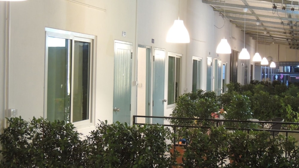 Hotel Blue Moon Samet - Image 1