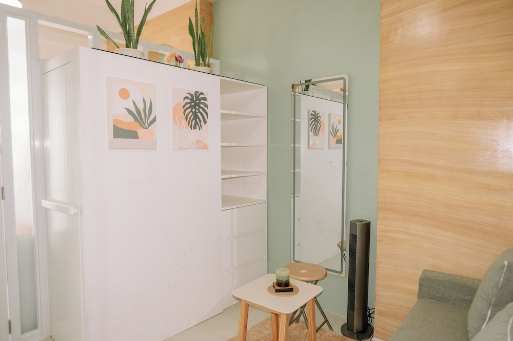 Zen & Minimalist Comfort
