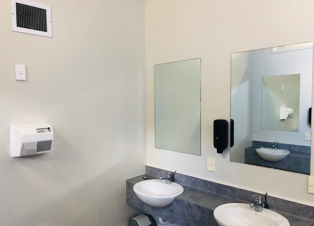 Silver Fern Lodge