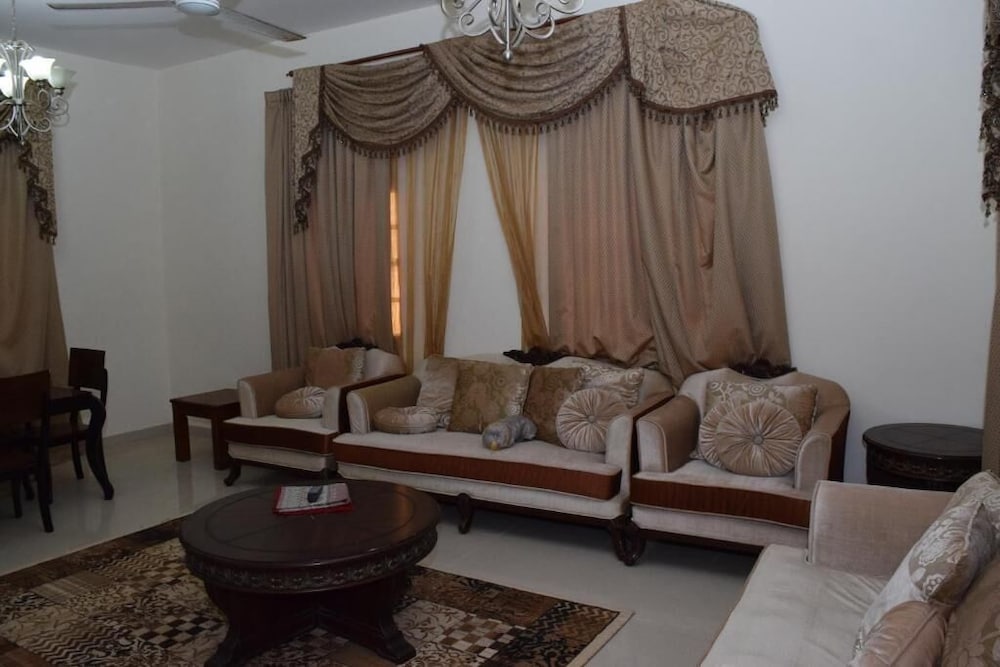 Red-37 - Bn Breek Villa
