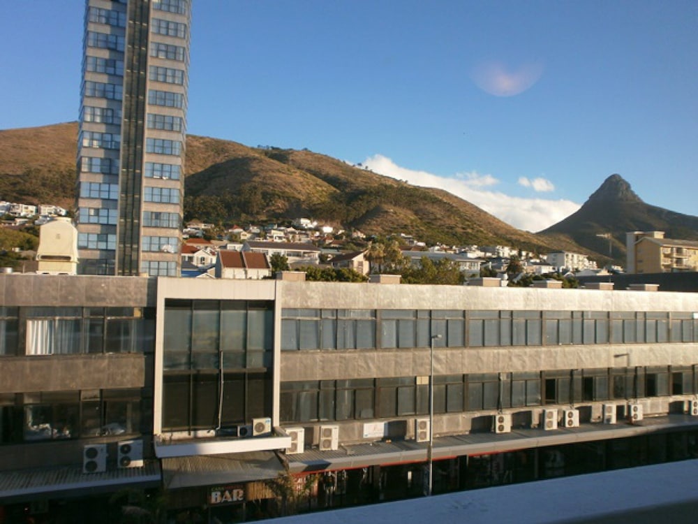 Vicmor Court 35 - Apartment view 5