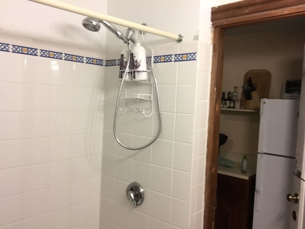 Boston Vacations - The Cambridge Karma House - Property Image 3