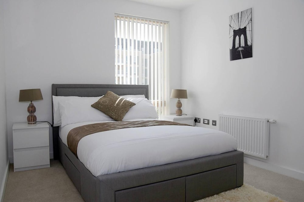 East Central London - Sleeps 6 - Pet Friendly
