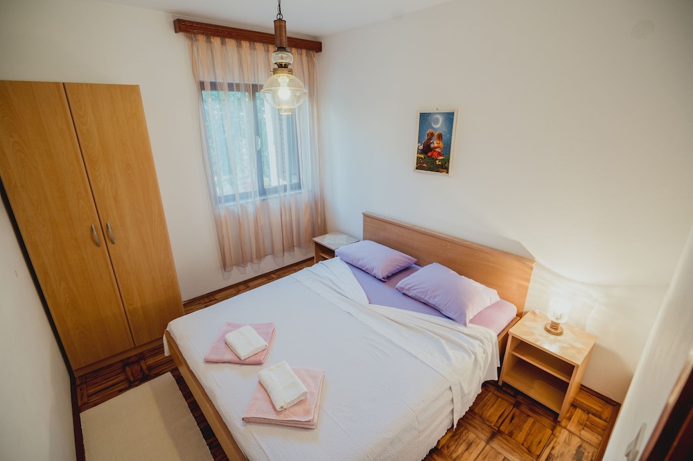 Apartments Antun view 5