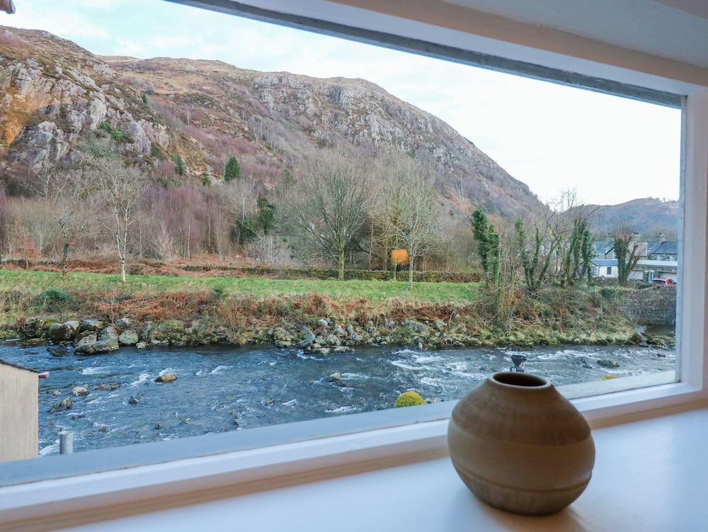 Riverside Cottage