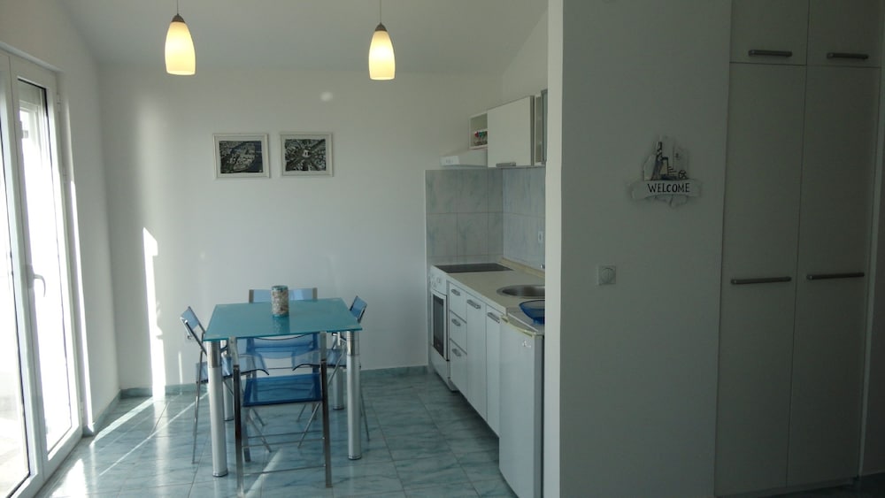 Sunset Residence