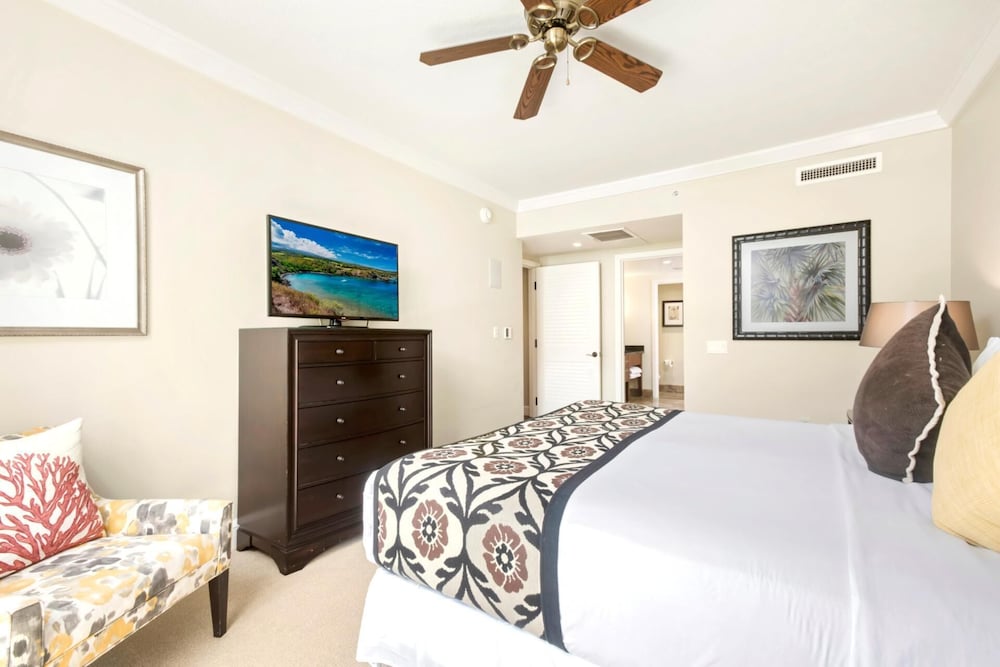 Honua Kai Konea 2 Free Rental Cars KBM Resorts Custom Hardwood Floors 2 Units, 5 Bedrooms Ml-1412