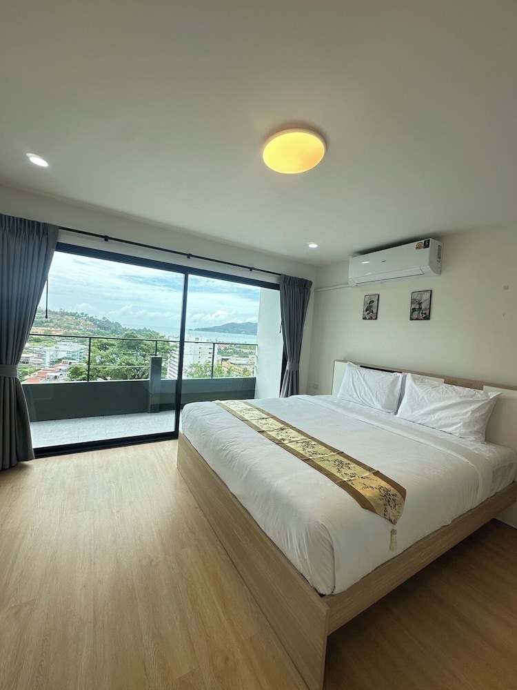 Hill Bay Suites