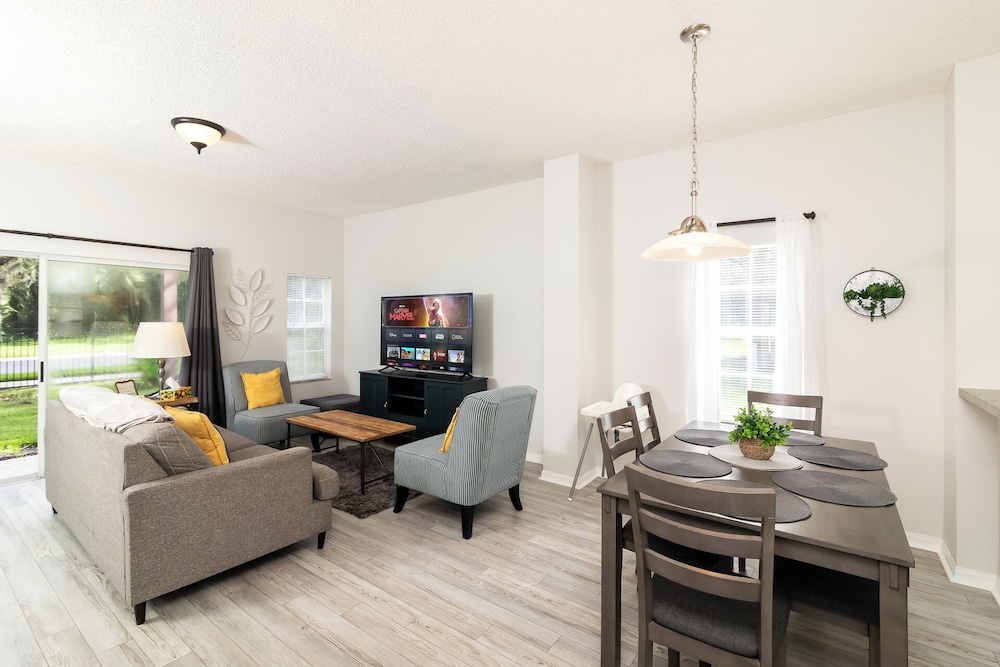 The Emerald Cove Best Spot in Kissimmee! - Image 2