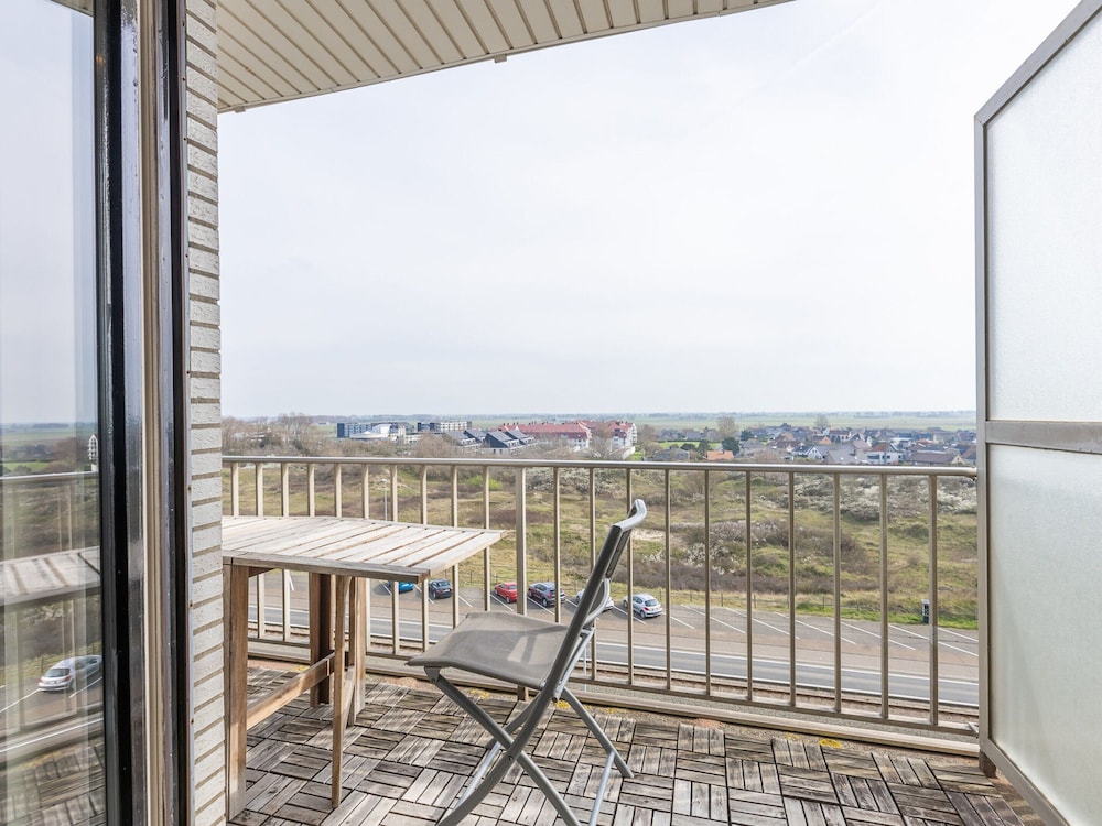 Modern Apartment With Frontal Sea-view