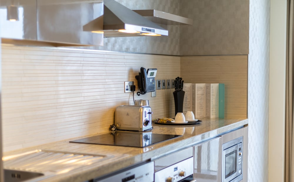 Manzil-Elegant 1BR Apt near Dubai Frame