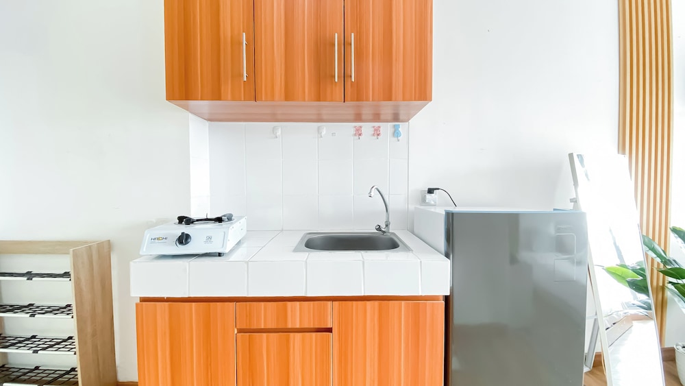 Warm Studio Apartment at M-Town Residence