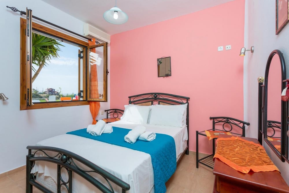 Maroulas Villas Collection