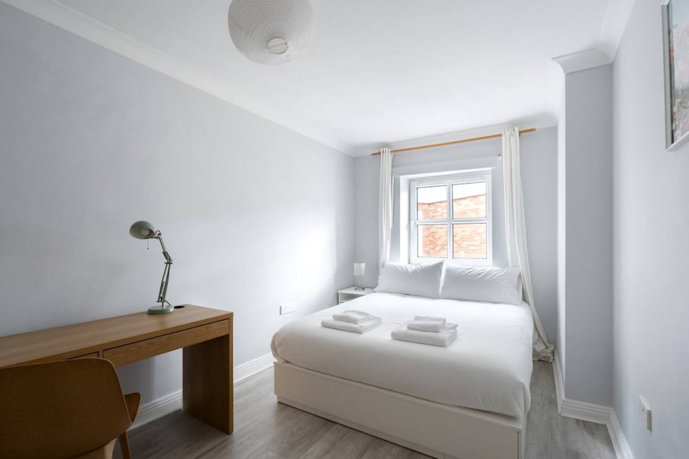 Stylish 2 Bedroom Flat in Dublin
