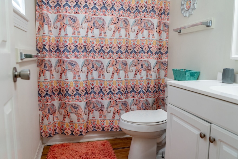 Sea View Cottage - 110 Ponce De Leon 3 Bedroom Home by RedAwning