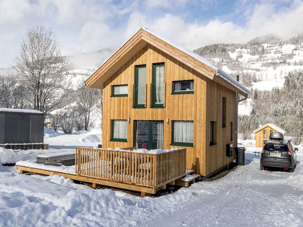 Lavish Chalet With Whirlpool
