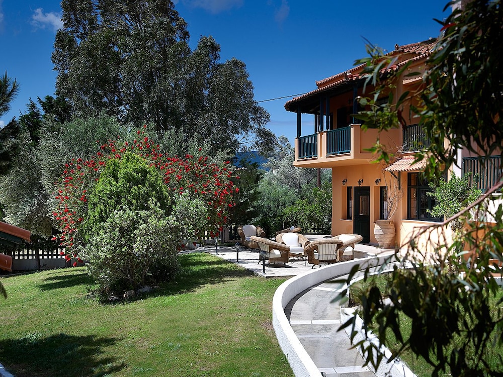 Ledra Samos Hotel