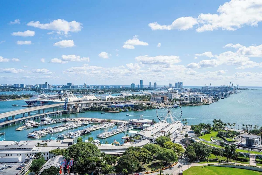 Devereaux Miami