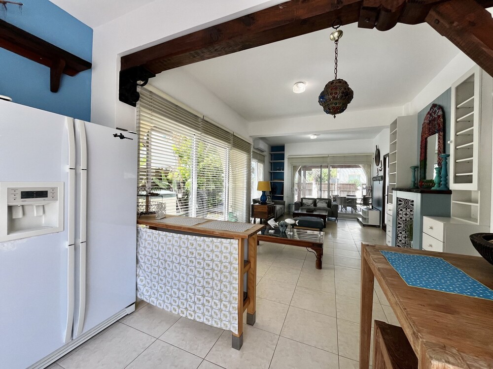 21 ATR - Stay Thalassa Villa