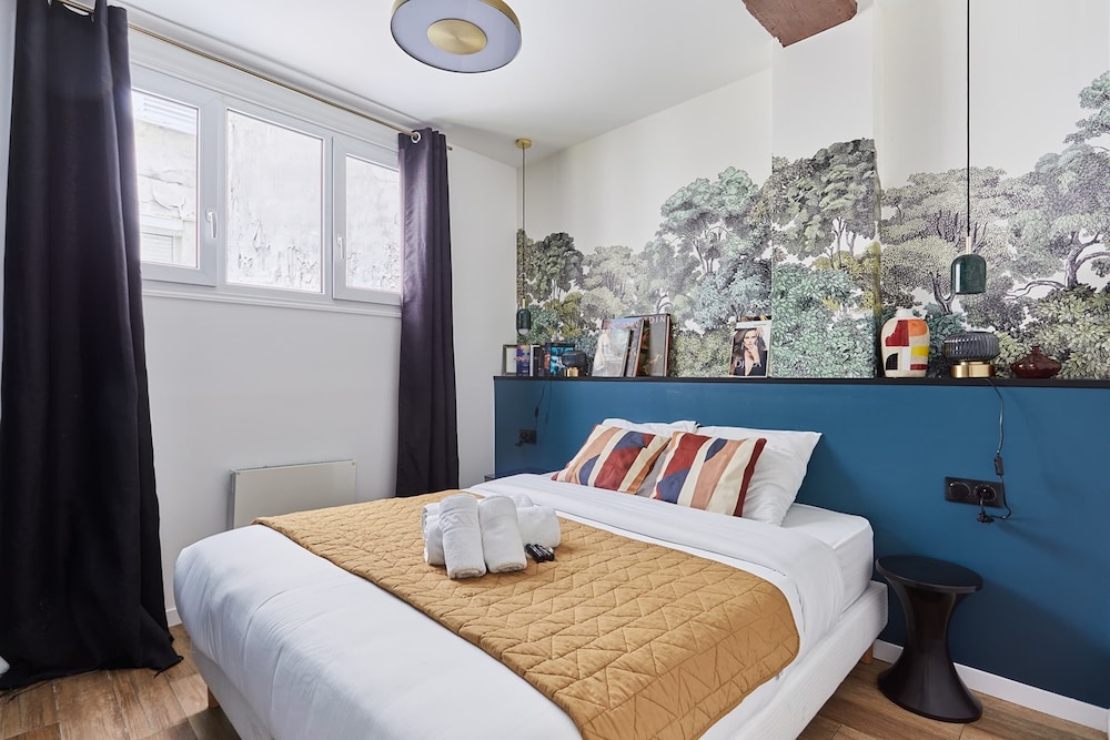 Duplex in the Center of Paris