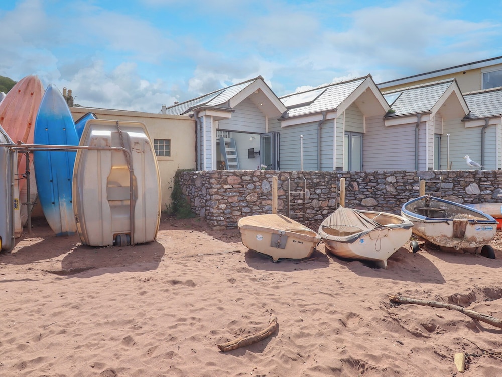 Beach Hut 5