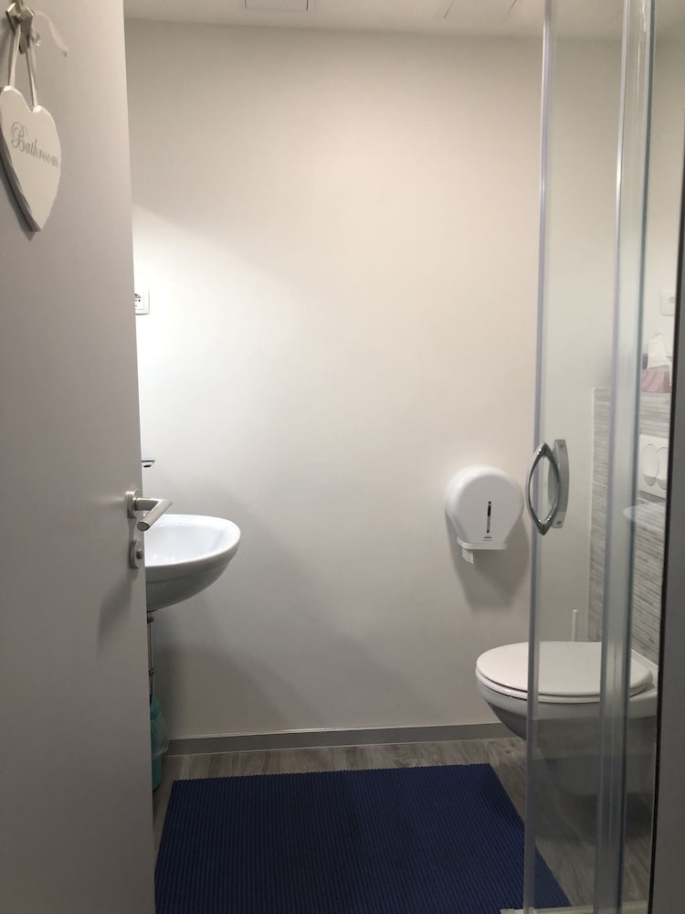 Isabella Rooms view 5