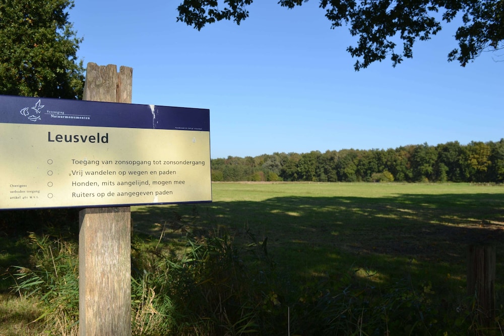 Detached Holiday House With Wifi and a Large Garden; Hike and Bike the Veluwe view 5