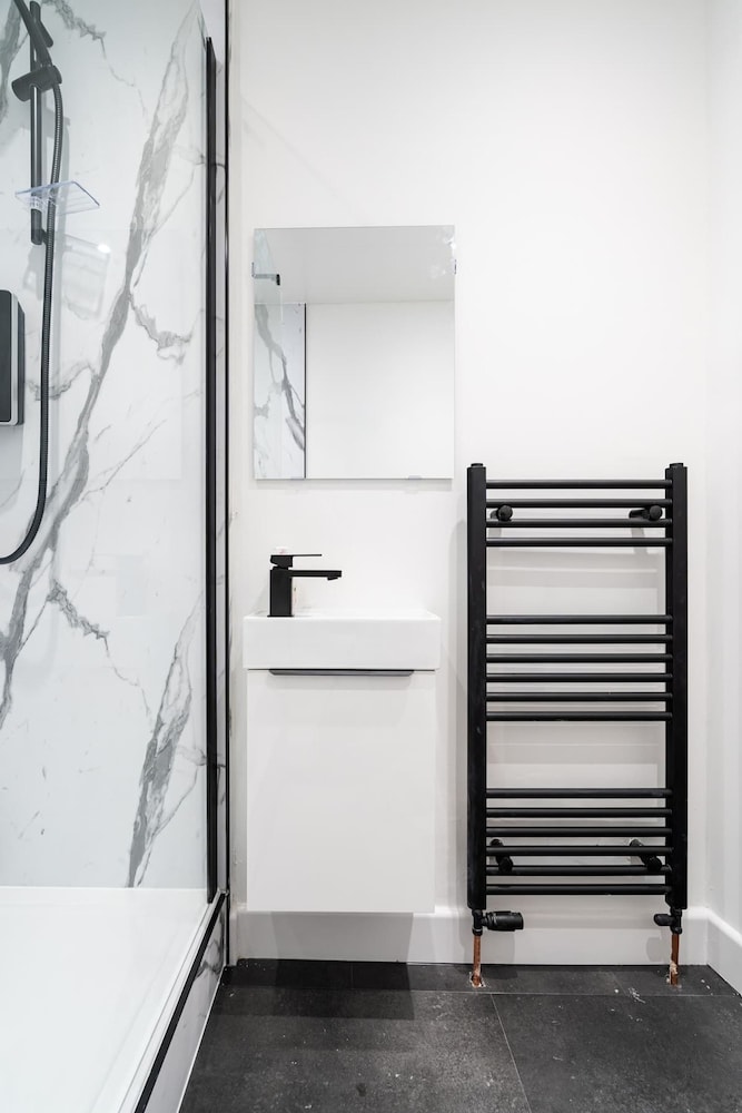 1 Bed Flat - City Centre