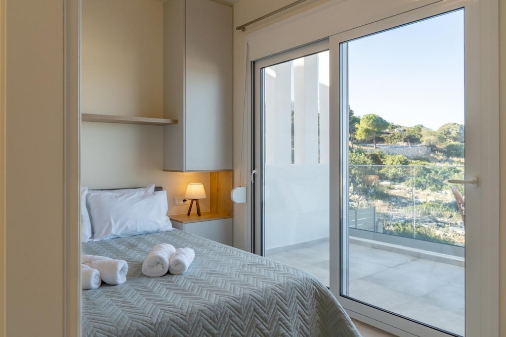 Saphire Nevelo Quality Villas