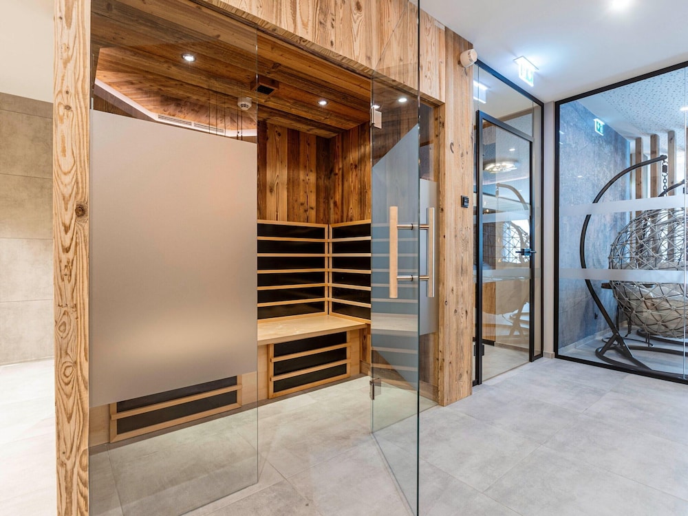 Modern Holiday Apartment With Balcony in Fugen