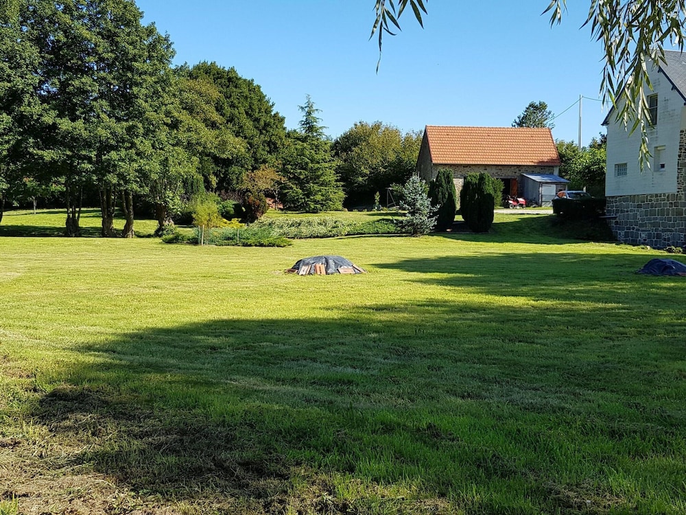 Charming Holiday Home, Near Mont St-michel view 5