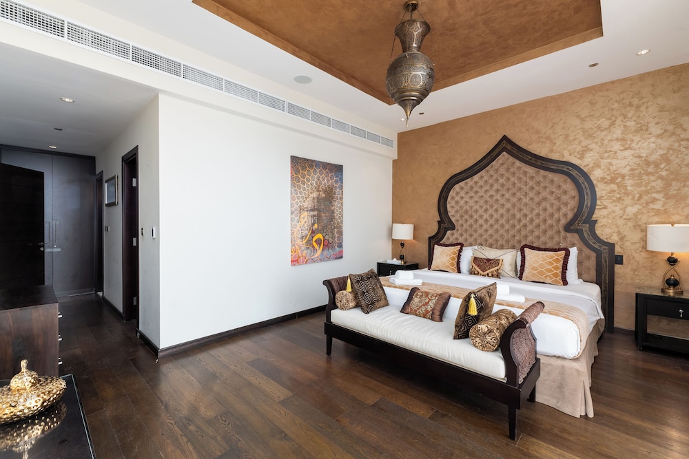 Tiara Residences - Mint Stay