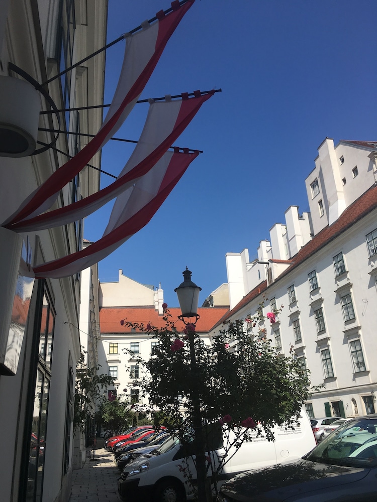 Heart of Vienna Luxury Residence