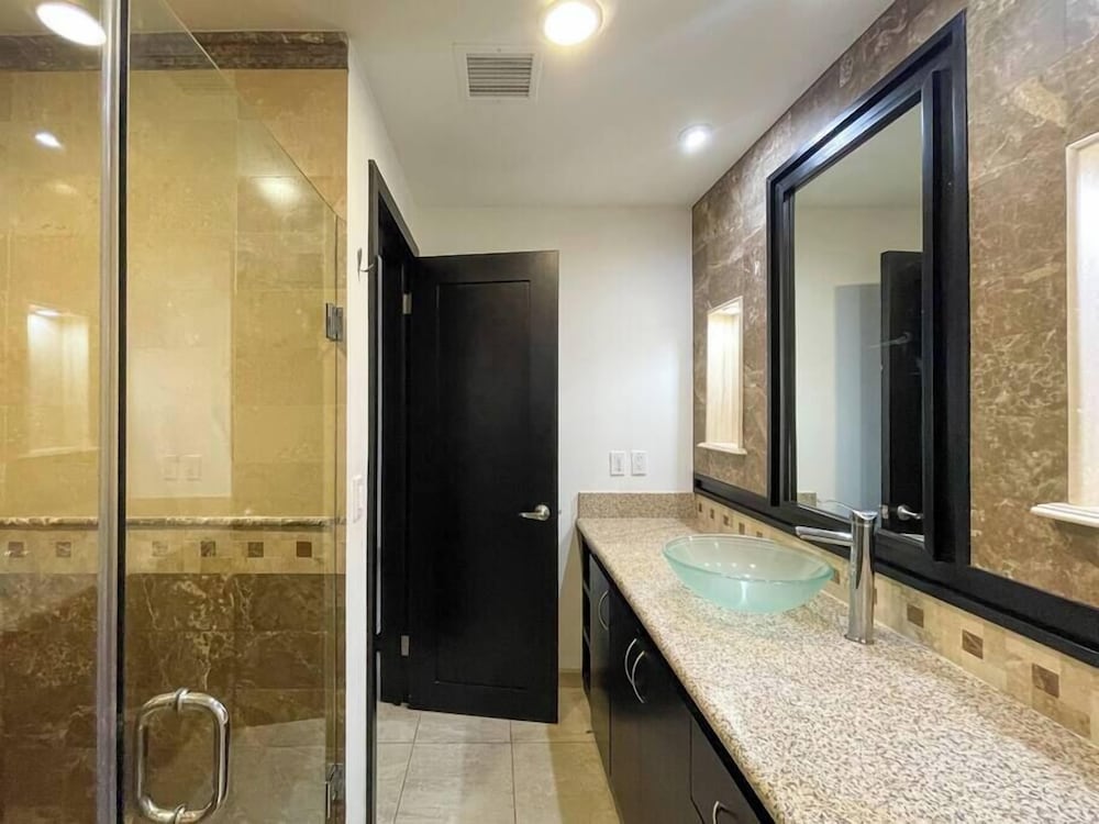 Amazing Location Close to it all Great Price