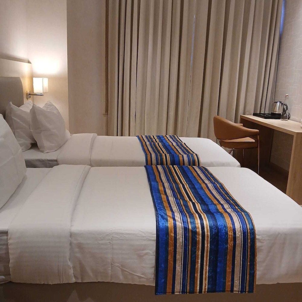 Bluestone Prime by The Cosy Hotels