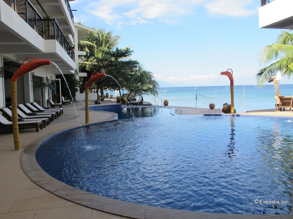 Sunset at Aninuan Beach Resort
