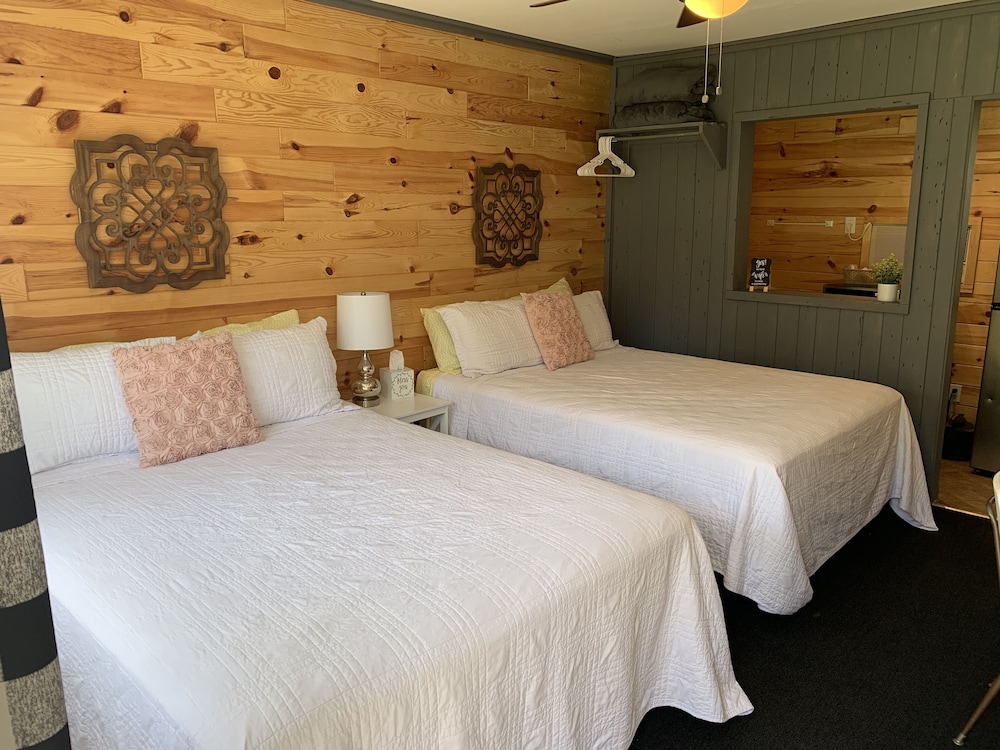 Grand Lake Resort - Property Image 25