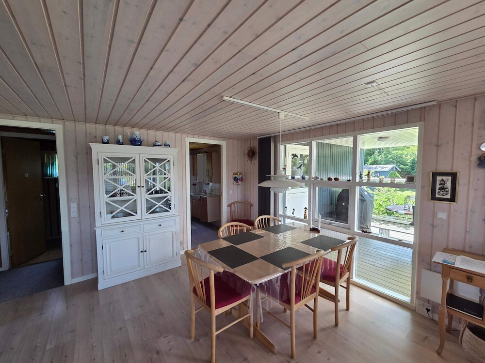 4 Star Holiday Home in Hals