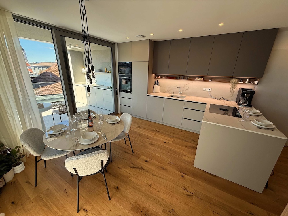 Skyline Penthouse Retreat Luxury in Ljubljana