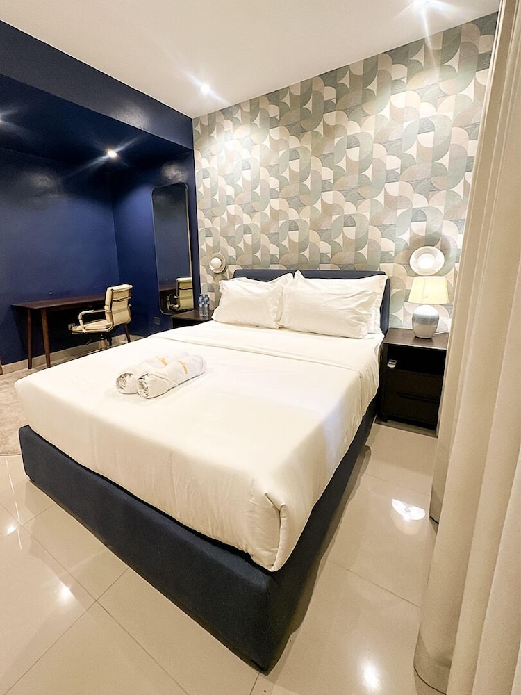 George Residence SDA Court Ikoyi