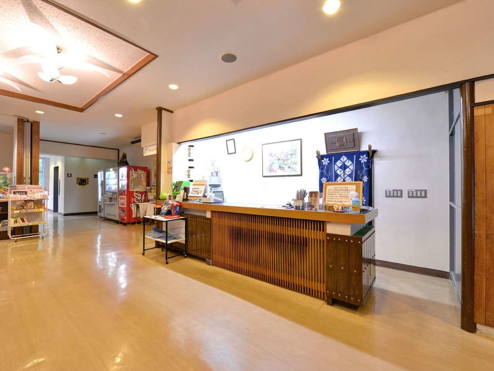 Shima Onsen Yuzurihaso Hot spring Inn view 2