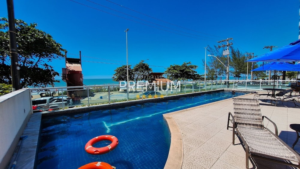 Flat pé na areia com vista internet e ar
